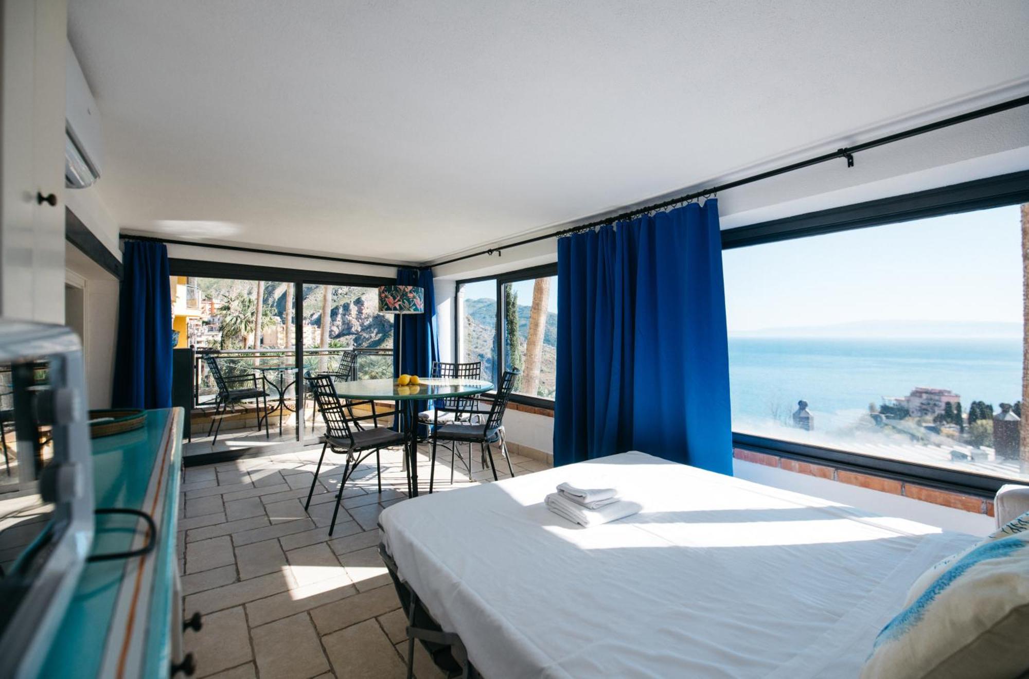 Bayview Apartment - Taormina Holidays Eksteriør bilde